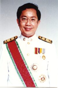 นายแพทย์อภิชัย มงคล